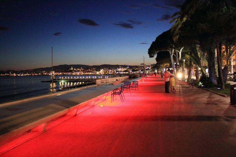Romantic And New Apartment In The Famous Rue Meynadier In The Supercentre Of Cannes Eksteriør billede